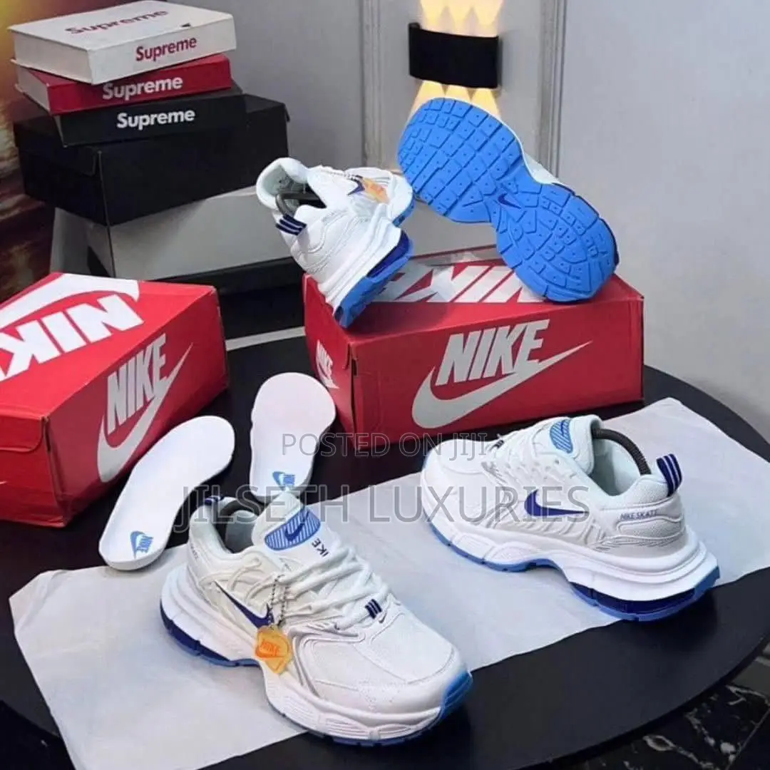 Unisex Skate Sneakers