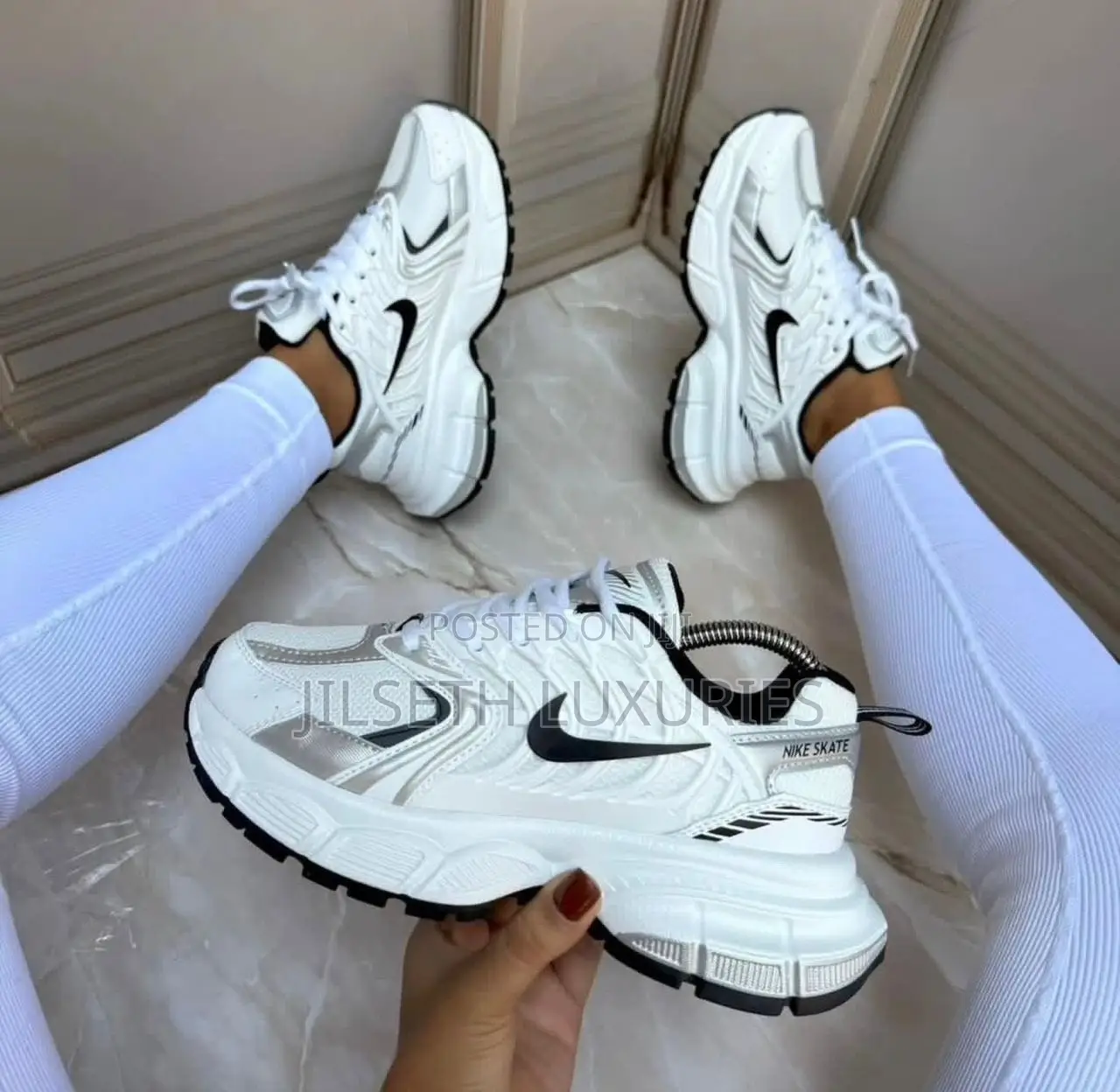 Unisex Skate Sneakers