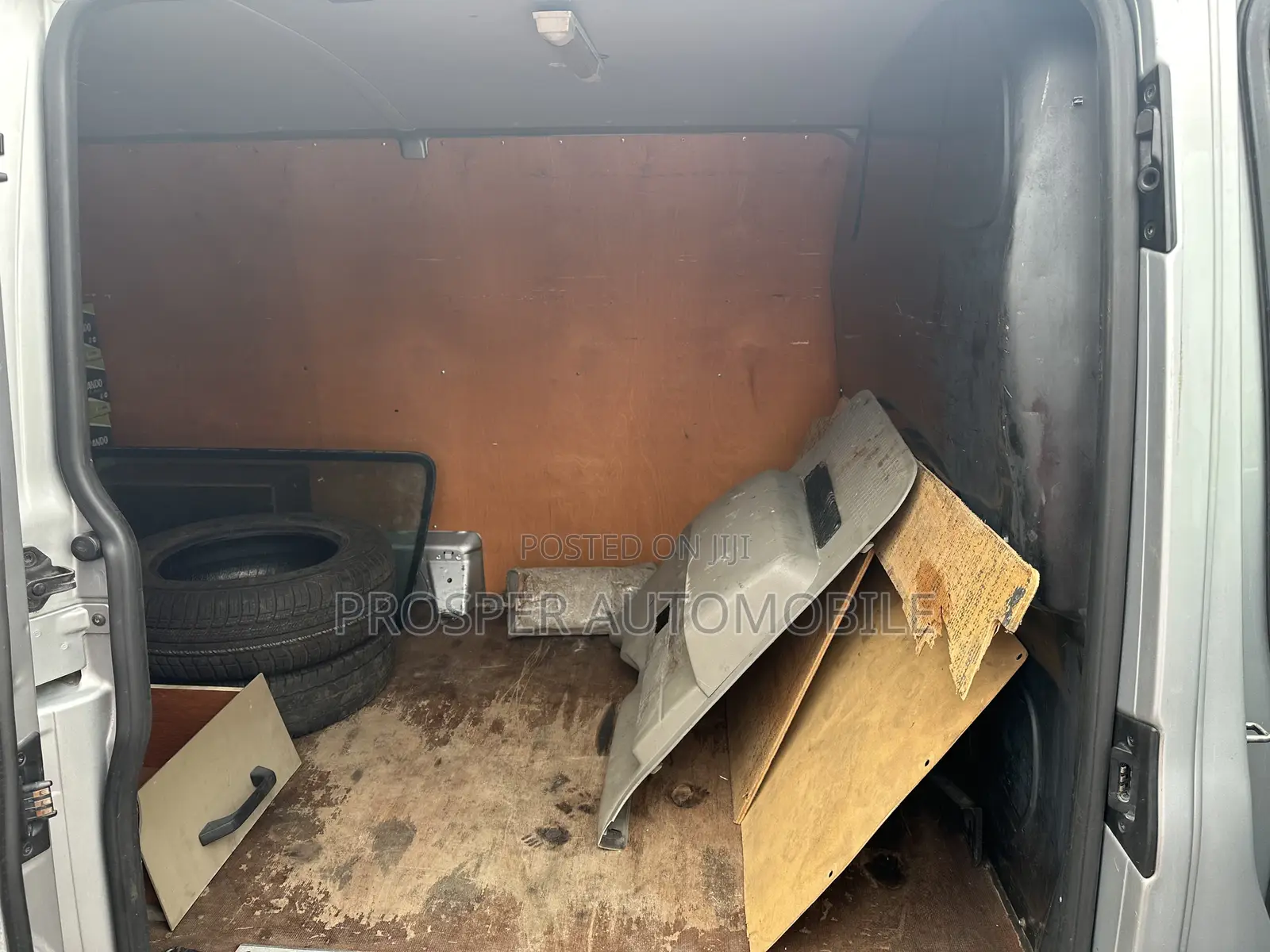 Volkswagen Transporter 2013 Grey