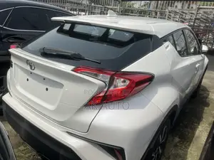 Toyota C-HR 2017 White