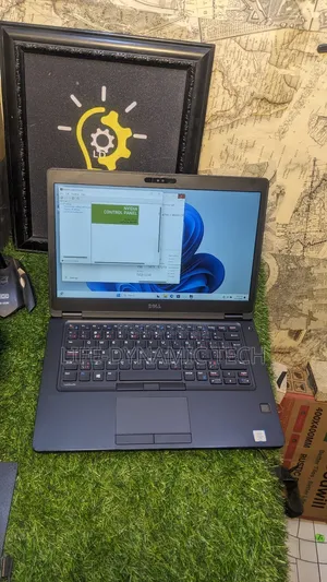 Laptop Dell Latitude 5490 8GB Intel Core i7 SSD 256GB