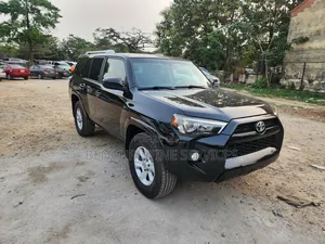 Toyota 4-Runner SR5 4dr 4x2 (4.0L 6cyl 5A) 2016 Black