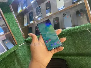 Samsung Galaxy S10 128 GB Green