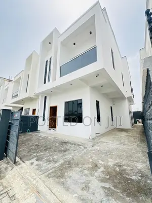 4bdrm Duplex in Dpkay Estate, Lekki Phase 2 for sale