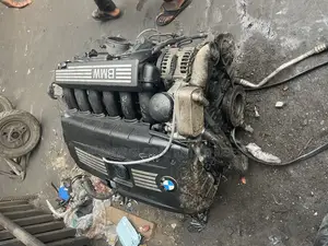 Complete BMW Engine E90 N52