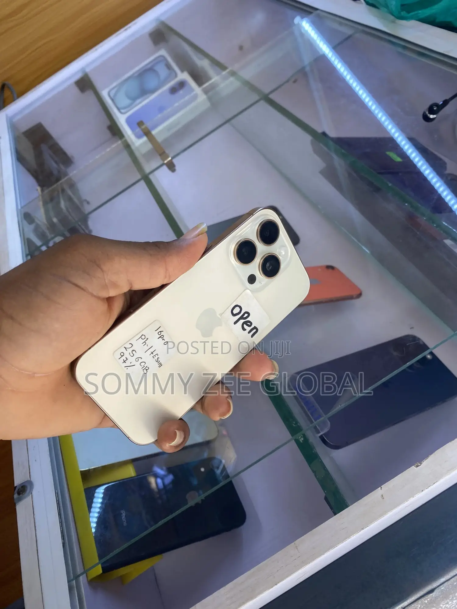 Apple iPhone 16 Pro 256 GB White