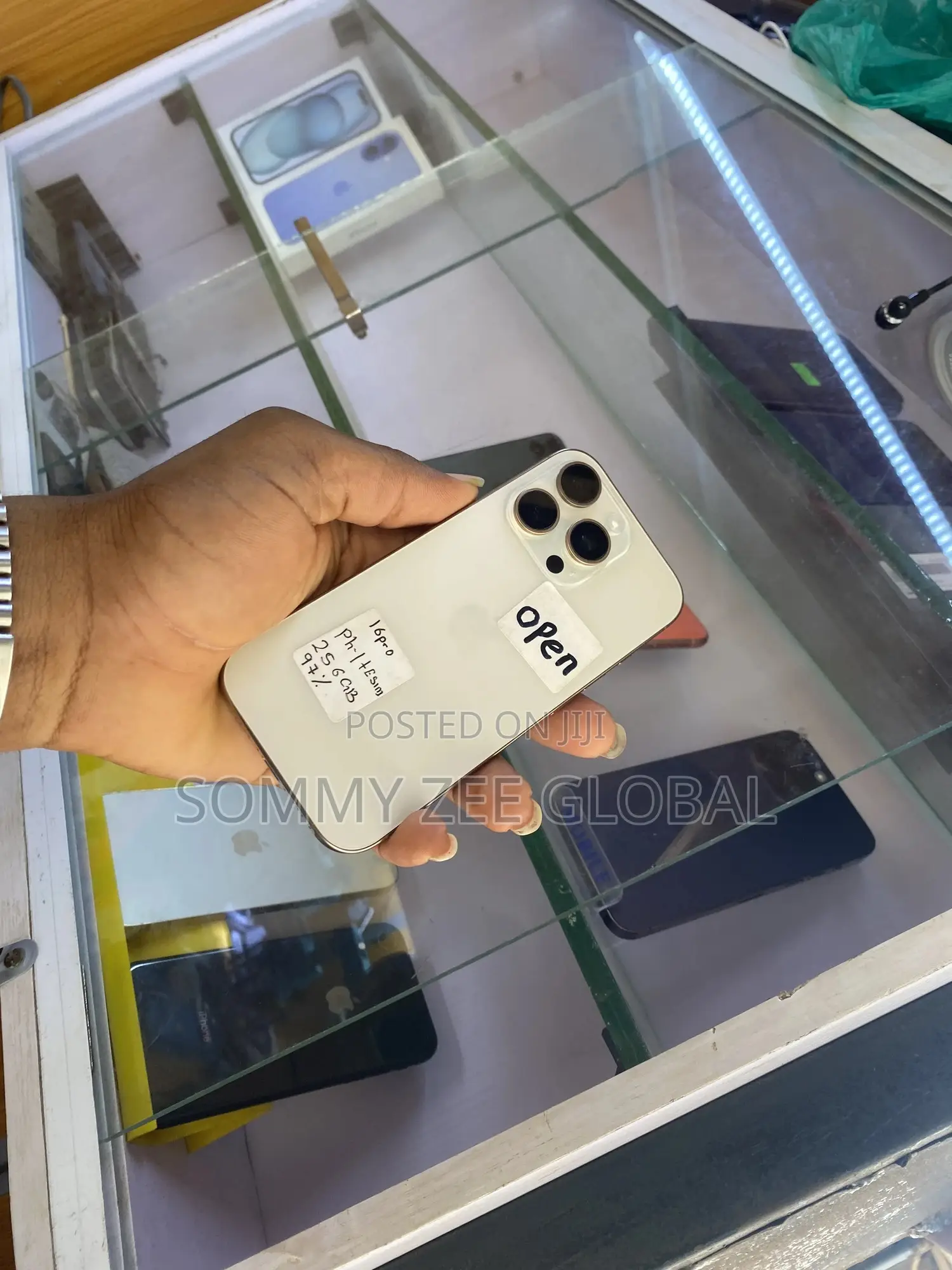 Apple iPhone 16 Pro 256 GB White