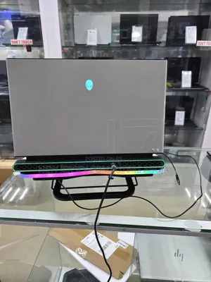 Laptop Dell Alienware M17 r3 32GB Intel Core i9 SSD 1T