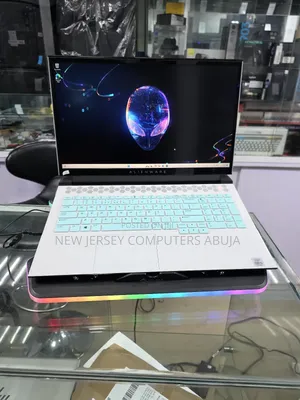 Laptop Dell Alienware M17 r3 32GB Intel Core i9 SSD 1T