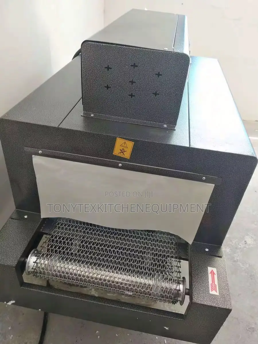 Industrial Shrink Wrapping Machine