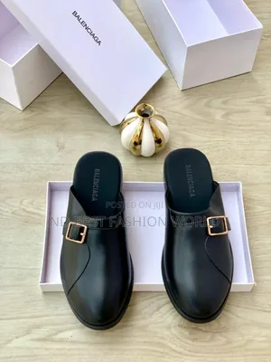 Balaciaga Leather Half Shoe