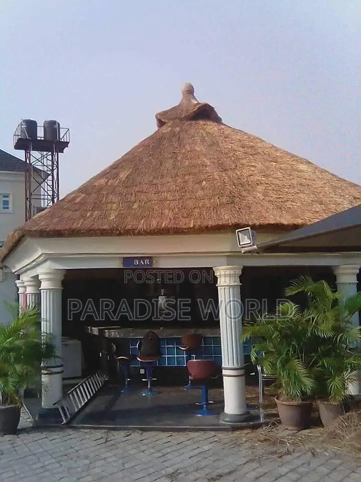 Thatch Construction / Bush Bar