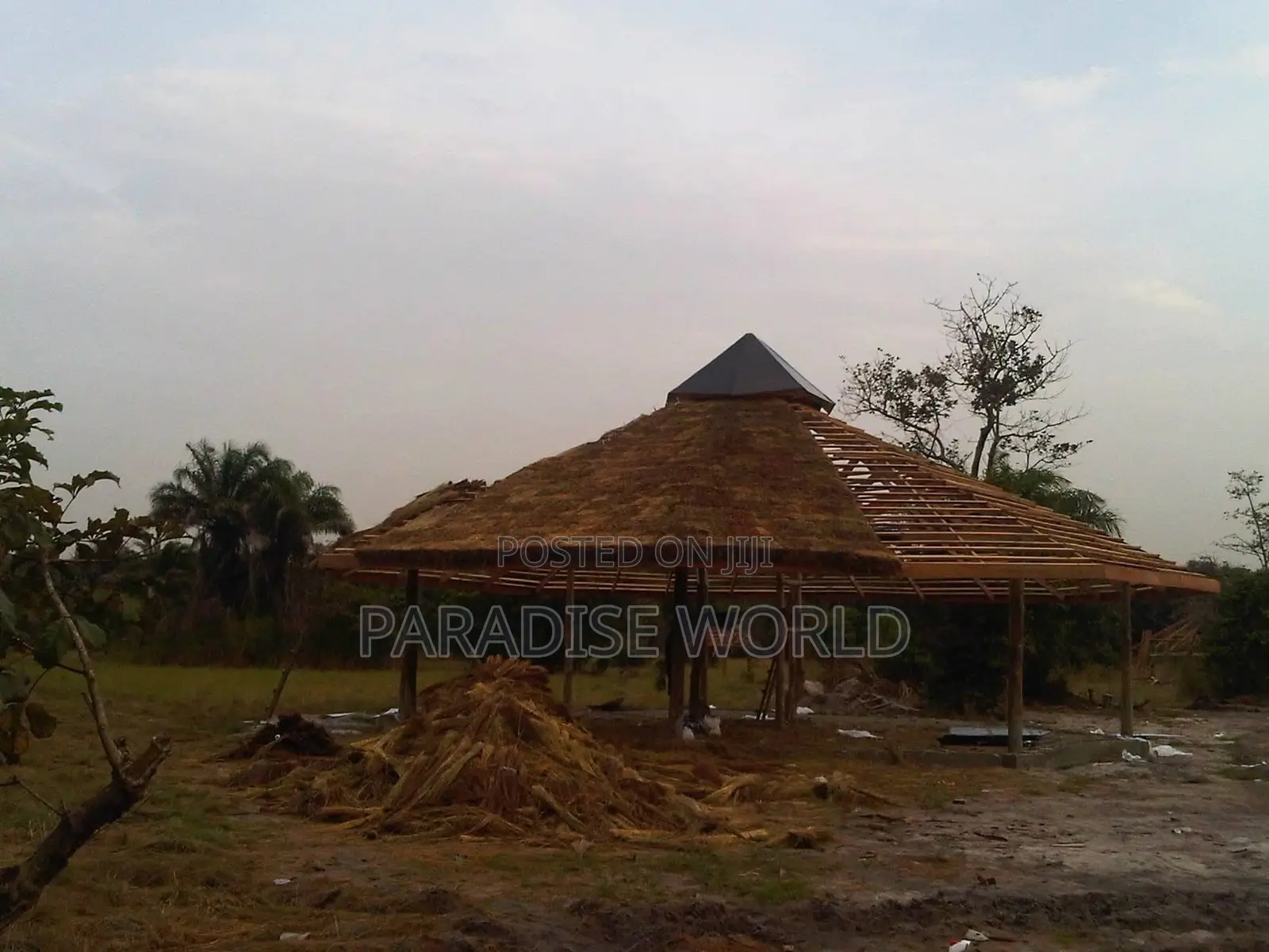 Thatch Construction / Bush Bar