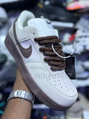 Top Quality Designers Boxed Sneakers