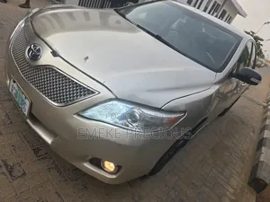 Toyota Camry 3.5 XLE 2008 Gold