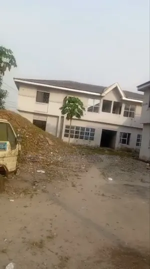 For Sale: Uncompleted 42 Rooms on 4 1⁄2 Plots at Woji, Ph