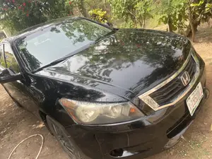 Honda Accord 2010 Black