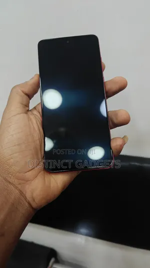 Motorola Moto G84 5G 256 GB Red