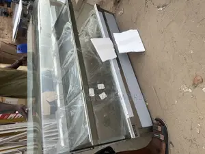 8 Plate Curved Glass Food Warmer