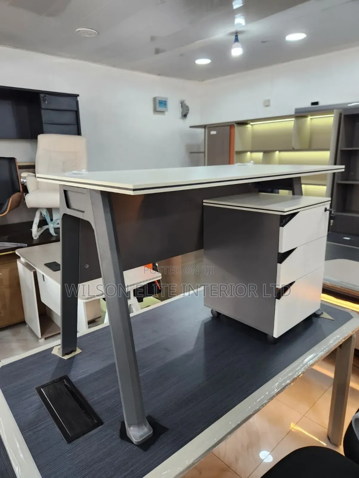 Modern 1.2 Meter Executive Office Table