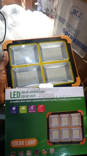 6000w Rechargeable Solar Led Floodlight With Power Bank,Solar and Usb
