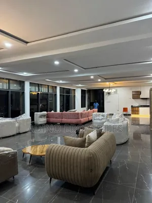 Full Set of Sofas With Pillow