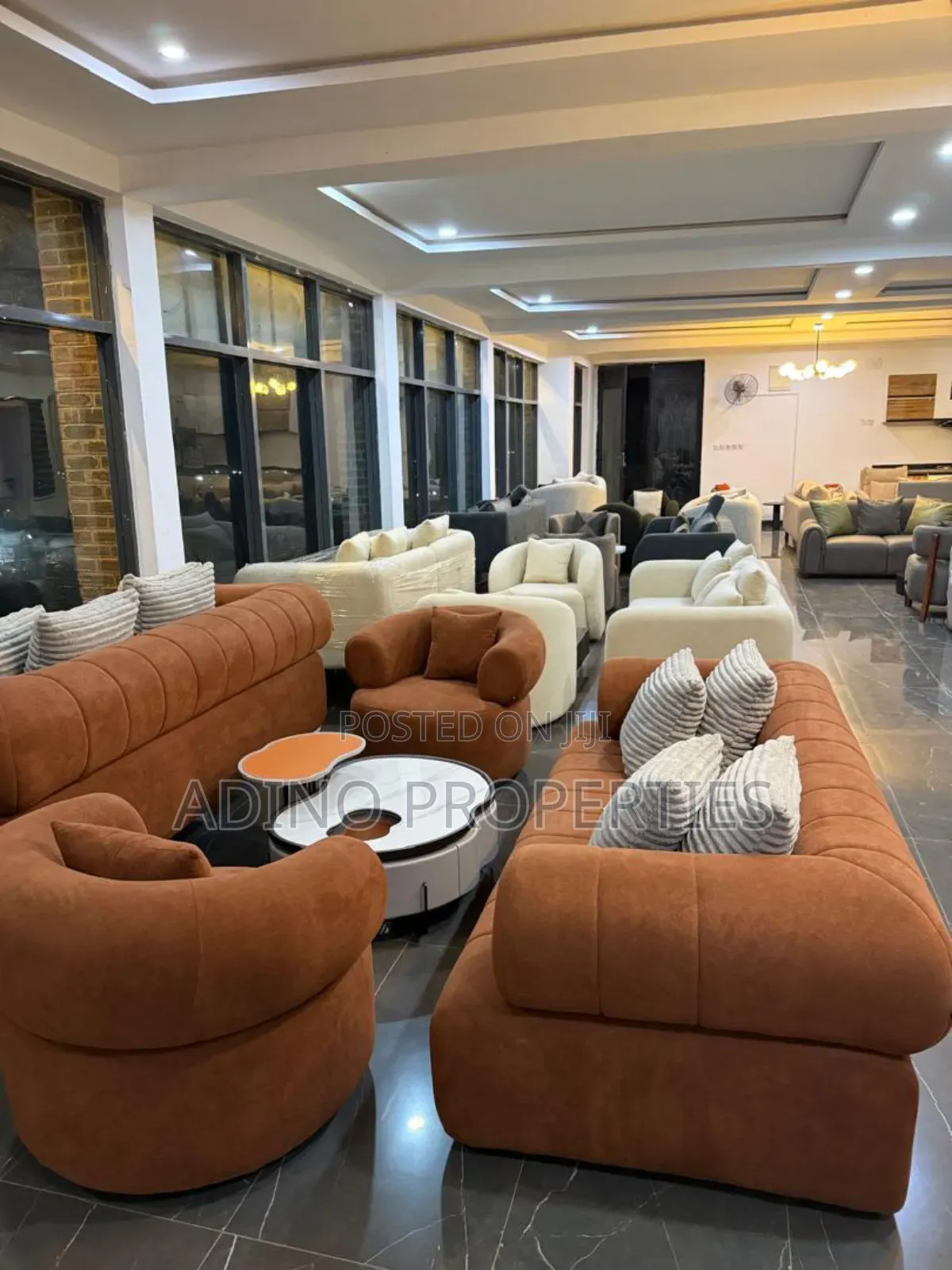 Full Set of Sofas With Pillow
