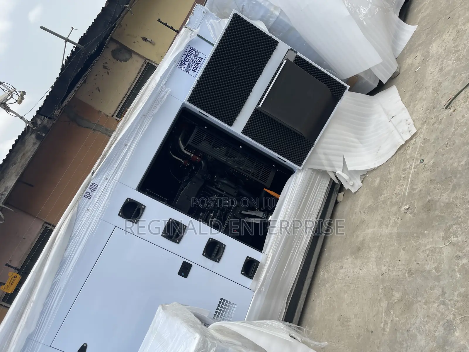 400kva Perkins Soundproof Generator