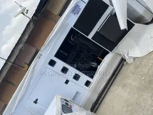 England Standard 400kva Perkins Generator