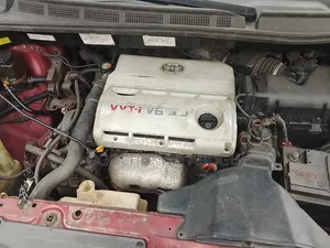 Toyota Sienna 2005 Red