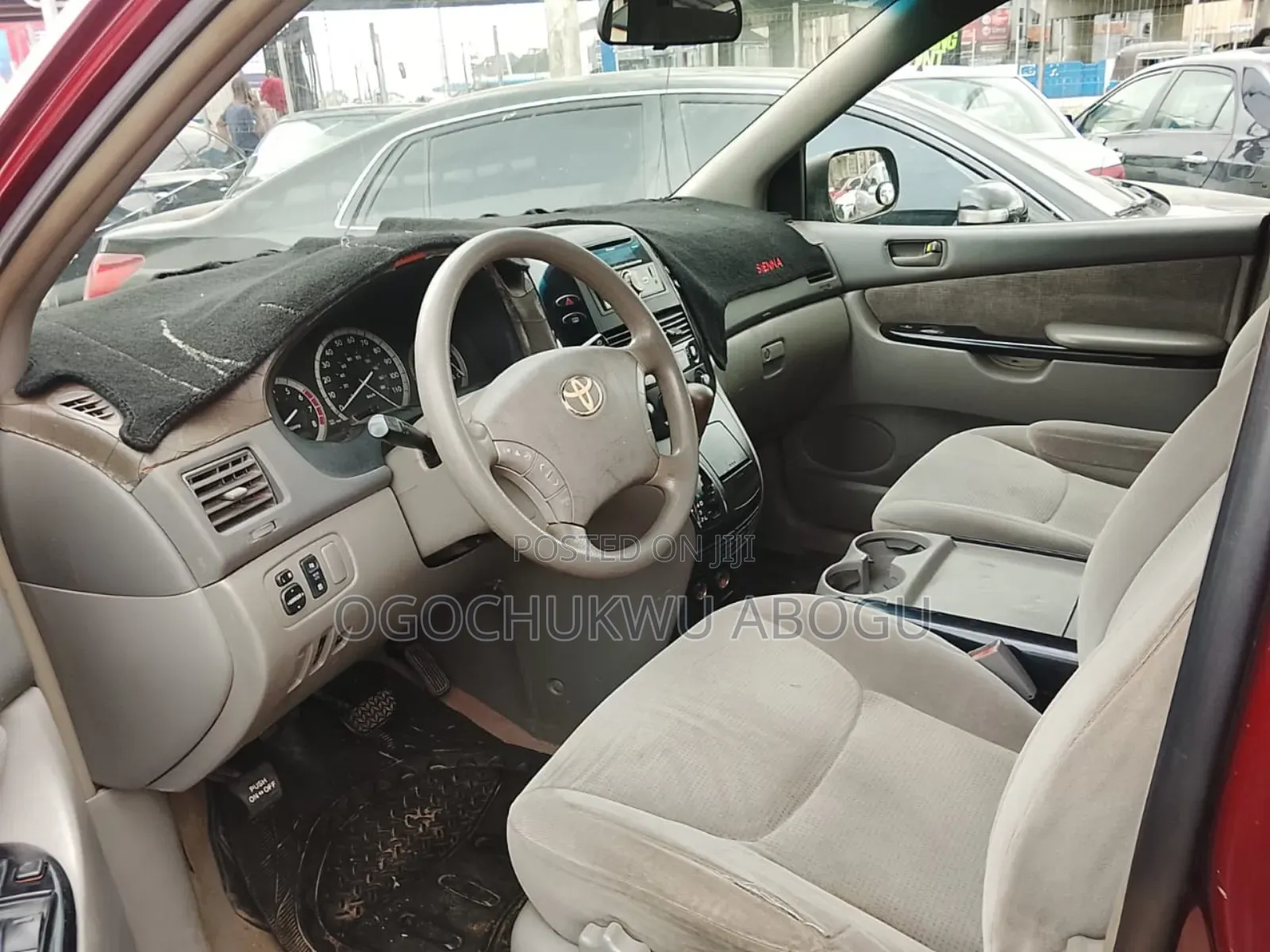 Toyota Sienna 2005 Red