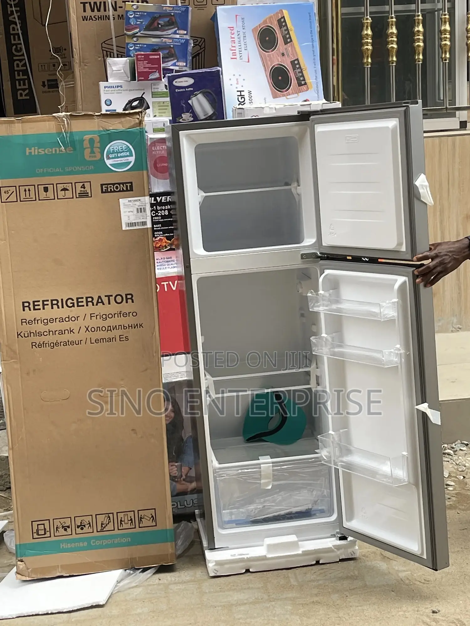 Hisense Top Freezer Refrigerator 154l (200dr