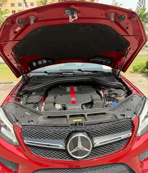Mercedes-Benz GLE-Class 2016 Red