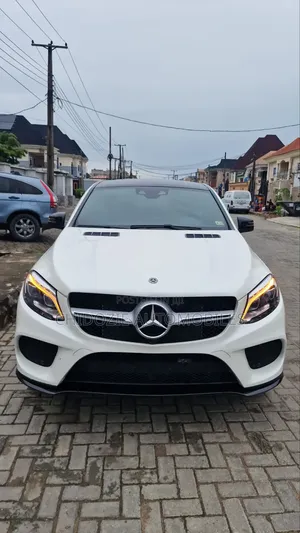 Mercedes-Benz GLE-Class AMG GLE 43 4MATIC 2018 White