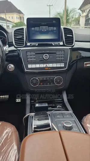 Mercedes-Benz GLE-Class AMG GLE 43 4MATIC 2018 White