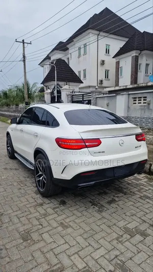Mercedes-Benz GLE-Class AMG GLE 43 4MATIC 2018 White