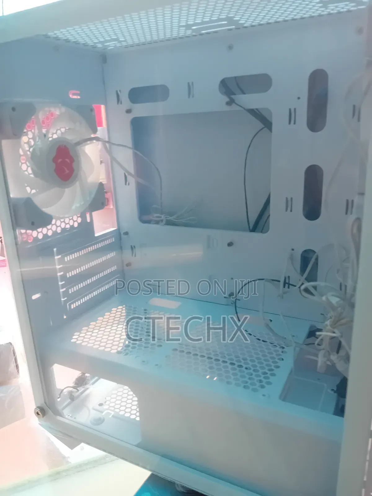 Atx Computer Gaming Case With 5 RGB Fans With Remote Control