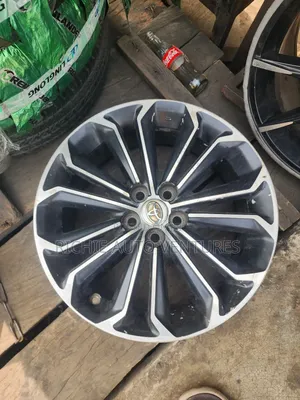17inch Toyota Corolla .