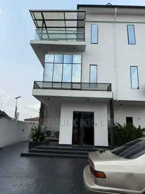 Furnished 5bdrm Duplex in Delux, GRA Phase 2 / Port-Harcourt for sale