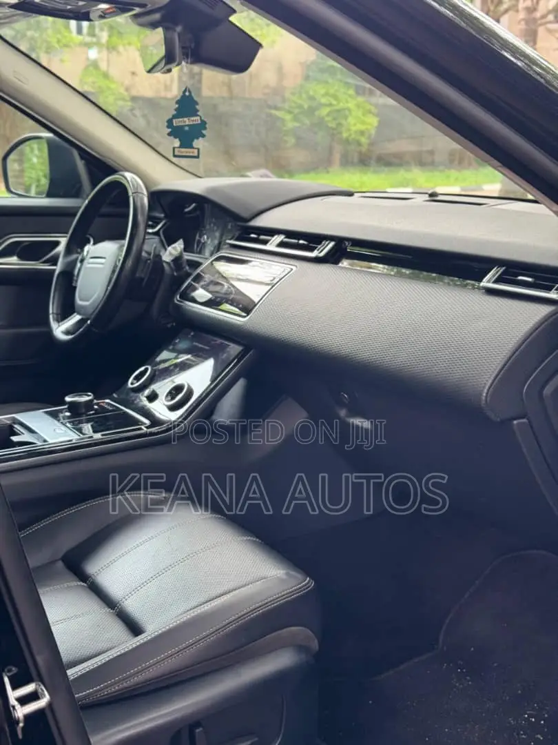Car 2019 Black