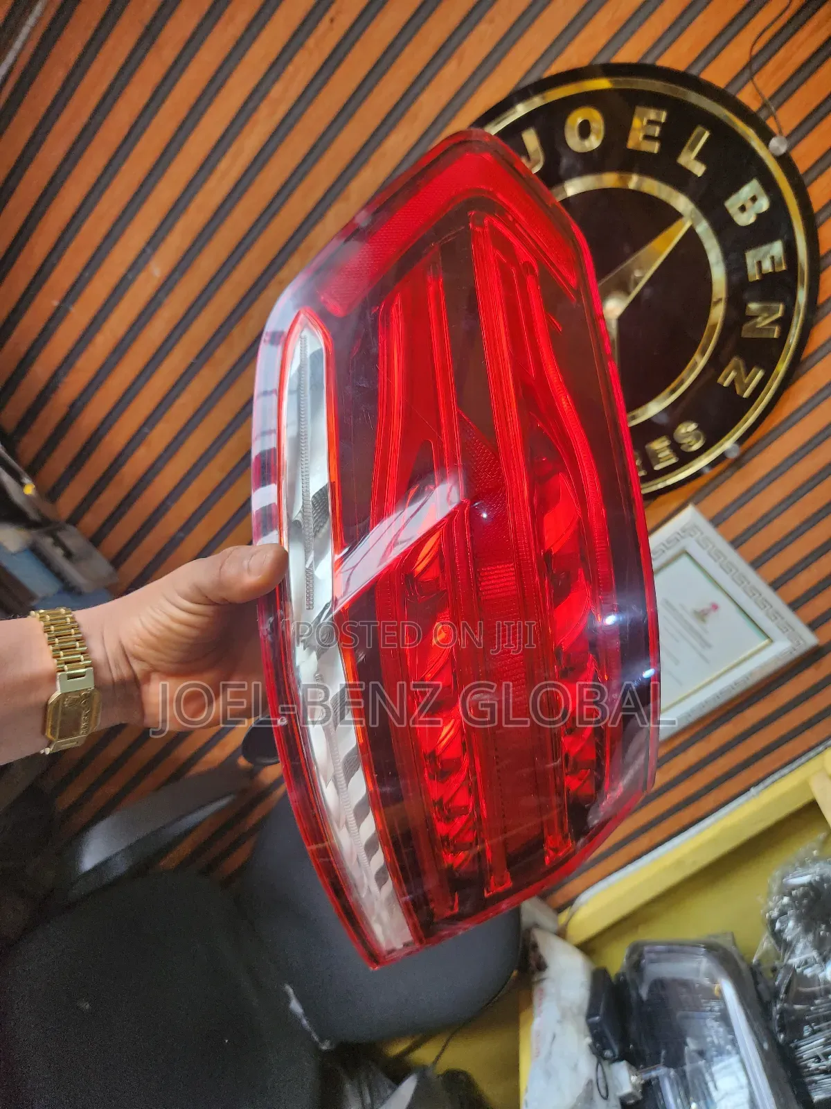 E350 2014 Driver Side Backlight