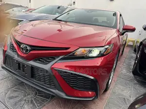 Toyota Camry 2022 Red