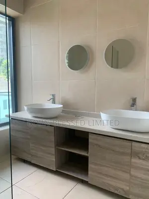 4bdrm Duplex in Lagos State for rent