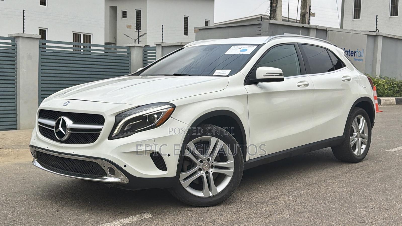 Mercedes-Benz GLA 250 2015 White