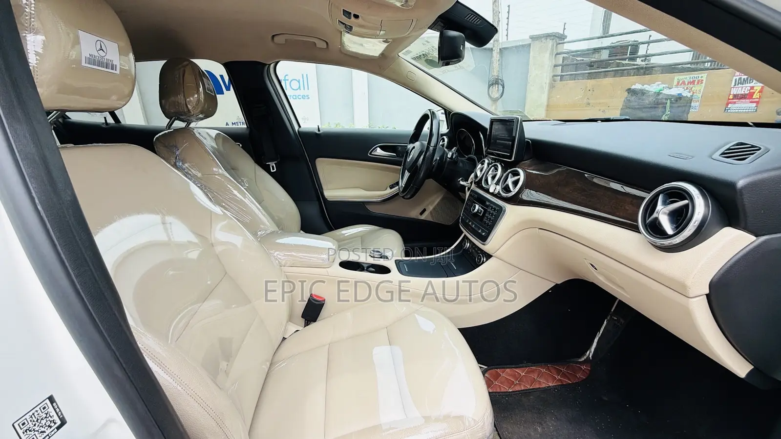 Mercedes-Benz GLA 250 2015 White