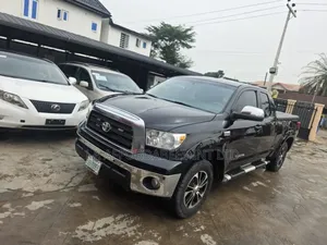 Toyota Tundra 2010 Black