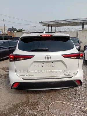 Toyota Highlander Limited AWD 2023 White