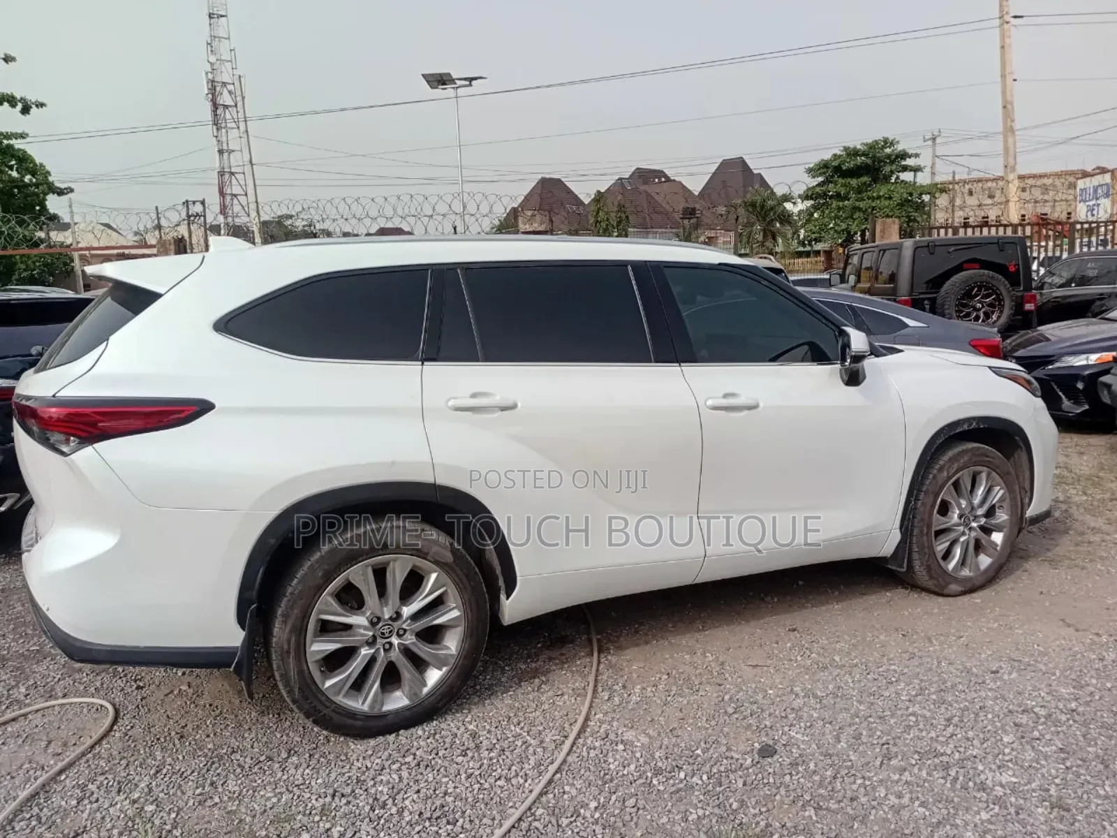 Toyota Highlander Limited AWD 2023 White