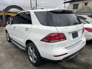 Mercedes-Benz GLE-Class 2016 White