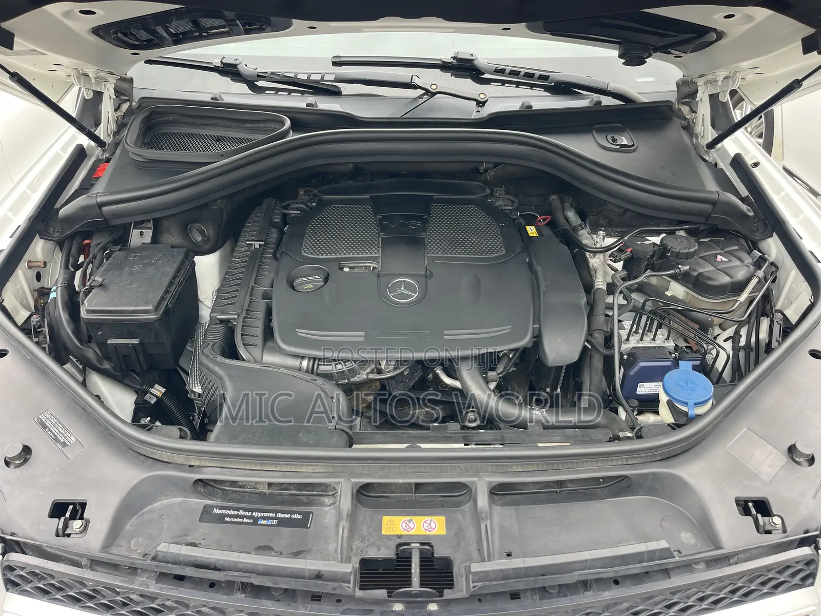 Mercedes-Benz GLE-Class 2016 White